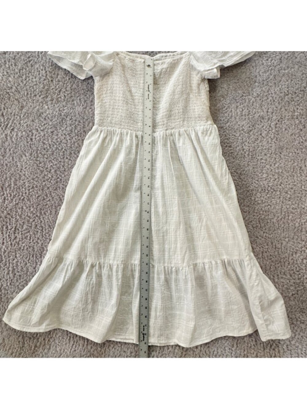 Gap White Tiered Midi Dress Puff Sleeves & Smocked Bodice Size Medium Lined - Picture 9 of 10